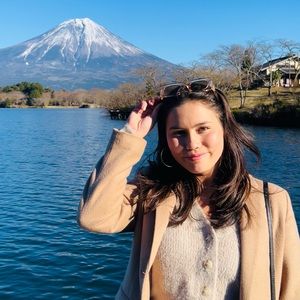 Meet your Posher, Krishelle